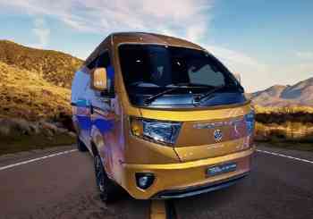 Ashok Leyland Bada Dost Express CNG Van photo 1